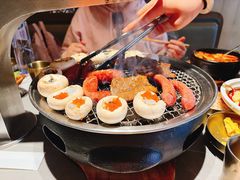 -草家酱蟹炭火烤肉店(珲春南路一店)
