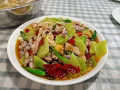 -卢六川汤肉(南方花园店)