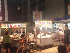 -六合夜市