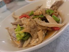 -汗腾格里·风味餐厅(新疆驻京办店)
