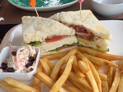 -丽江悦榕庄酒店-明月·雪山庭院餐厅