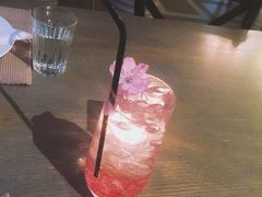-MOMENT湖景餐厅(解放路店)