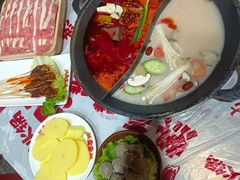 -肖婷姐大铁锅重庆火锅(南湖店)