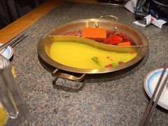 -小天鹅火锅·一线江景洪鼎旗舰店(洪崖洞店)