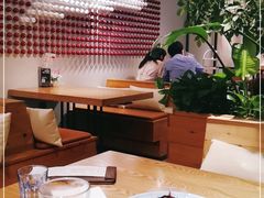 大堂-必胜客(百联又一城店)