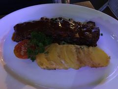 -Bamboo Bar & Grill Restaurant