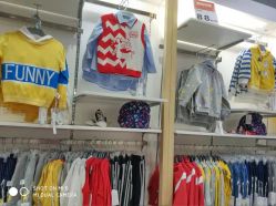 -爱婴室(上海松江景德路店)