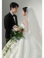 -雅云婚纱摄影工作室旗舰店