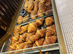 -BUTTERFUL&CREAMOROUS 黄油与面包(三里屯太古里店)