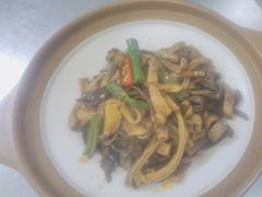 -荷塘秋月·本帮江浙菜(国权路店)