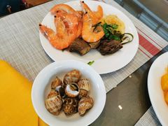 -飨食汇全日制餐厅·昆山皇冠假日酒店(九方店)