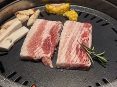 -韩香福烤肉庄园(荣成店)