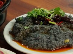 麻豆腐-宝瑞门钉肉饼店