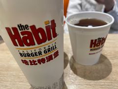 -The Habit Burger Grill 哈比特汉堡(爱琴海店)