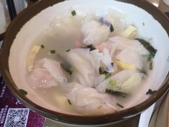 -龍堂蟹黄小笼包(德思勤四季汇店)