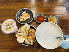-金枫锅贴(滨江·凯旋门店)