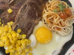 -豪客来牛排(人民东路店)