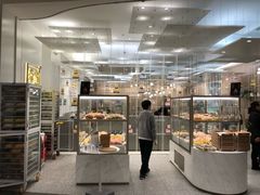 面包甜点陈列柜-奈雪的茶(市百一店)