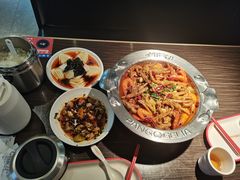 -胖哥俩肉蟹煲(梅溪步步高店)