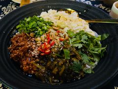豆花米线-滇道云南特色料理(康定路店)