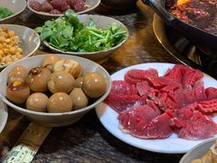 鸿社鹌鹑蛋-星鸿社重庆老火锅(燃灯寺分店)