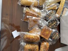 -Caidie Bakery采蝶轩(百越店)