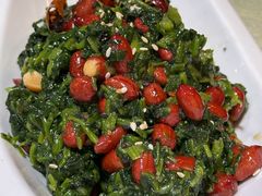 果仁菠菜-东四民芳餐厅(世茂工三店)