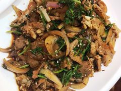 鄂伦村孜然羊肉-东北农家小院(定西路店)