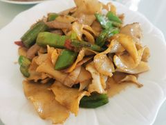 -三姐妹·海鲜大排档