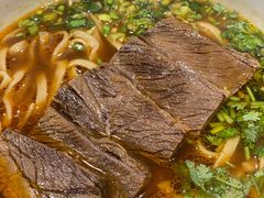 金牌红烧牛肉面-康师傅私房牛肉面(马泉营奥莱店)