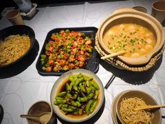 -巴厘龙虾·榜首油焖大虾(洞庭·艺术洋房店)