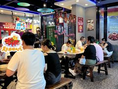 -老街烧烤大排档·地道湖北菜·龙虾馆(汉口火车站店)