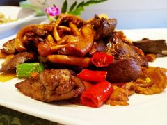 菌炒鹅肝-好彩酒楼烤鸭坊