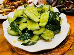 -老东镇啤酒屋海鲜加工·蒸汽海鲜·海鲜烧烤(台东店)