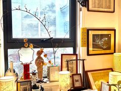 -邊城書店