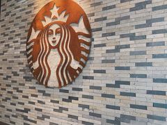 -星巴克臻选(湖滨道店)