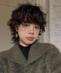 -苑苑发型设计