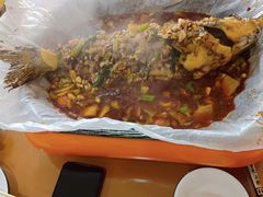 -都江堰石锅鱼