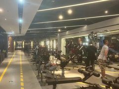 -银吉姆健身(平江万达馆)