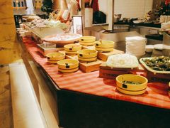自助取餐区-亚龙湾希尔顿自助餐厅·海鲜·烧烤·沙滩BBQ·现场乐队