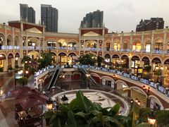 -佛罗伦萨小镇广佛名品奥特莱斯(疏港路店)