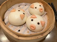 小猪奶黄包-南翔馒头店(豫园店)