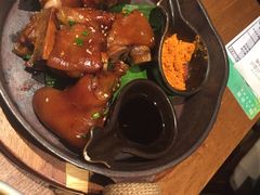 -云海肴·汽锅鸡·云南菜(天山百盛优客店)