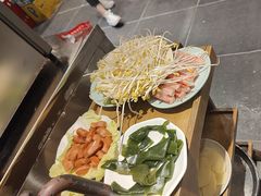 -肖肖酸萝卜鱼火锅(总店)