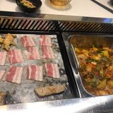 今天跟朋友吃了个超划算的套餐，饱到扶墙[胜利]