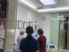 -雅悦齿科(顾村公园店)