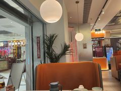 -黄记煌三汁焖锅(新佳丽江汉路店)