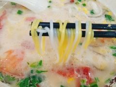 -西安外国语大学-学生食堂(栾树大道店)