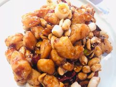 宫爆鸡丁-雲蜀龙阁·金牌水煮鱼(方庄店)