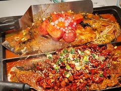 -江边城外烤全鱼(世茂广场店)